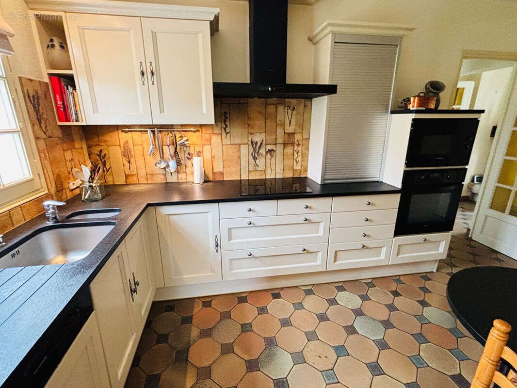 Maison à SAINT-LYPHARD