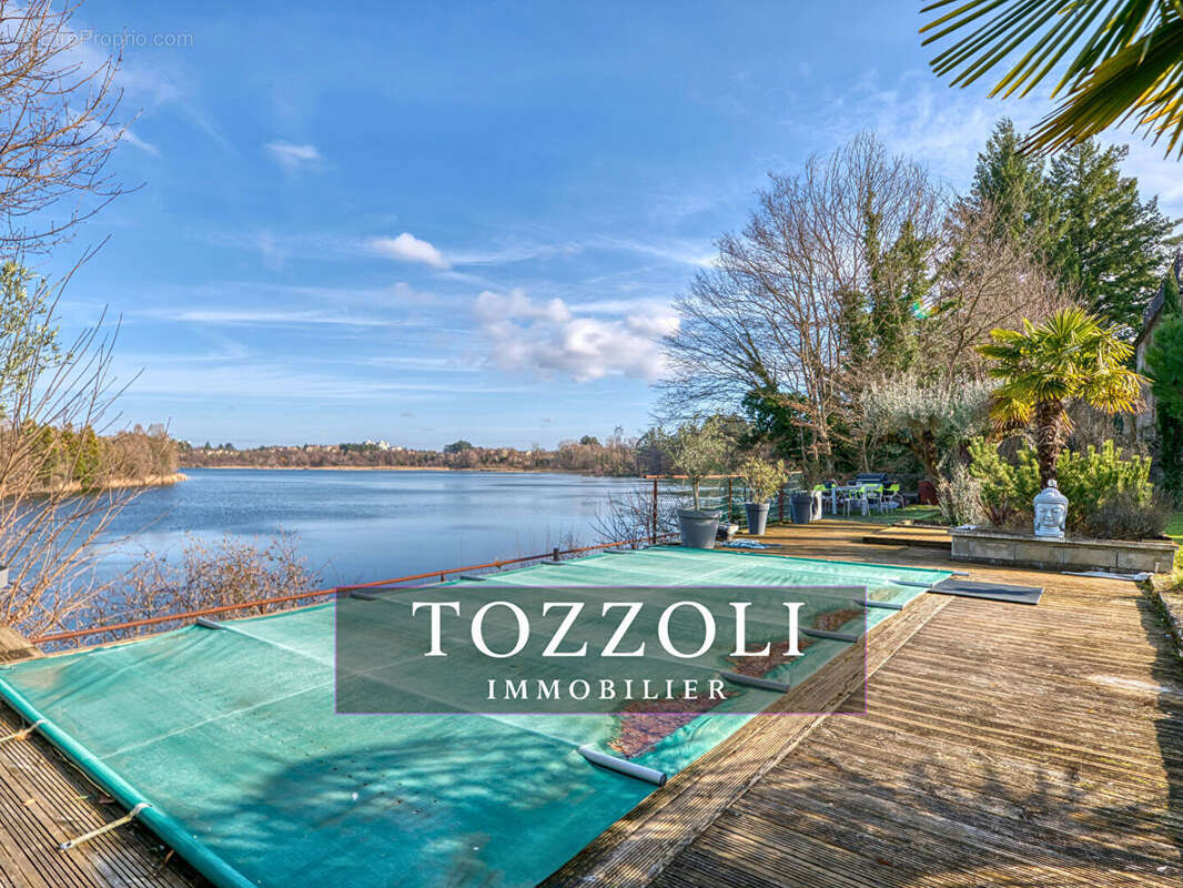 Maison à SAINT-QUENTIN-FALLAVIER