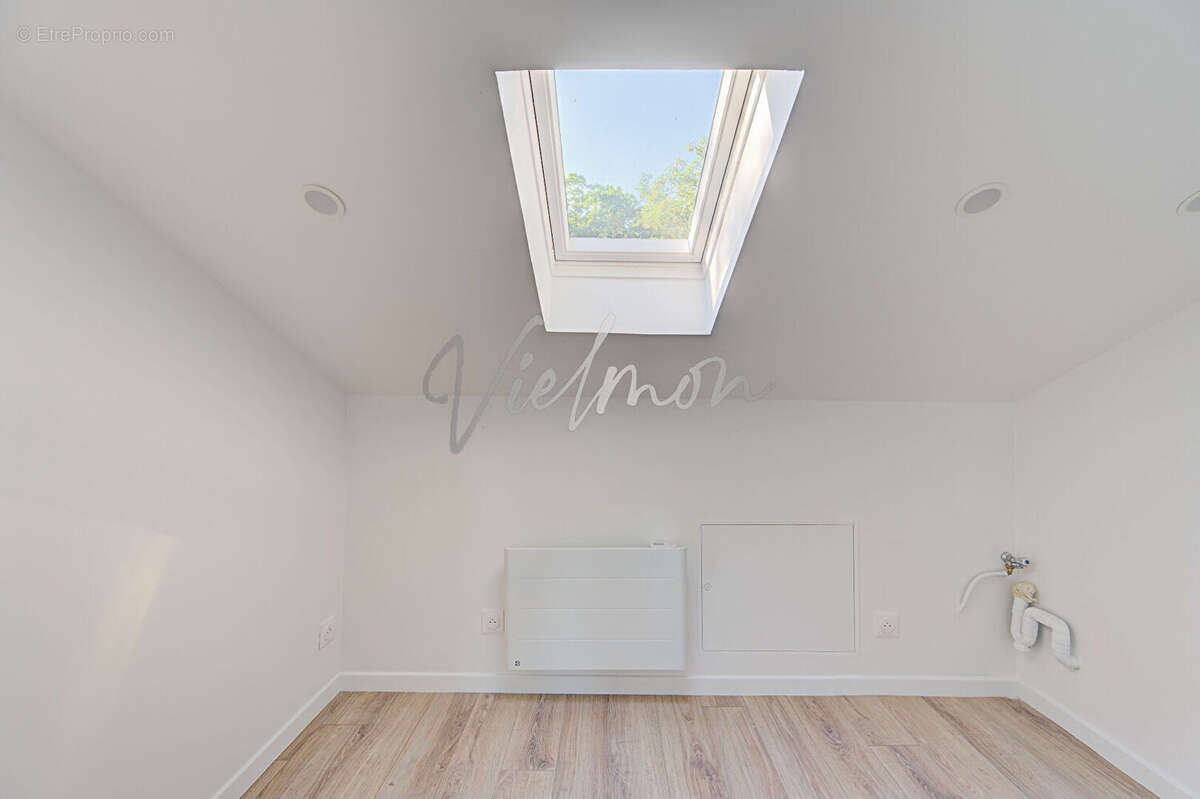 Appartement Saint Germain En Laye 2 pièce(s) 24.71 m2 - photo 10