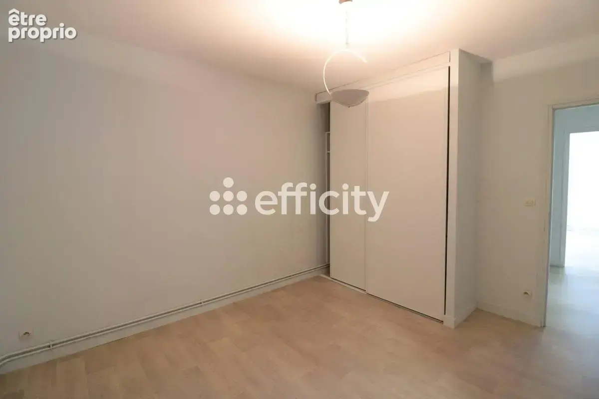 Appartement - photo 11