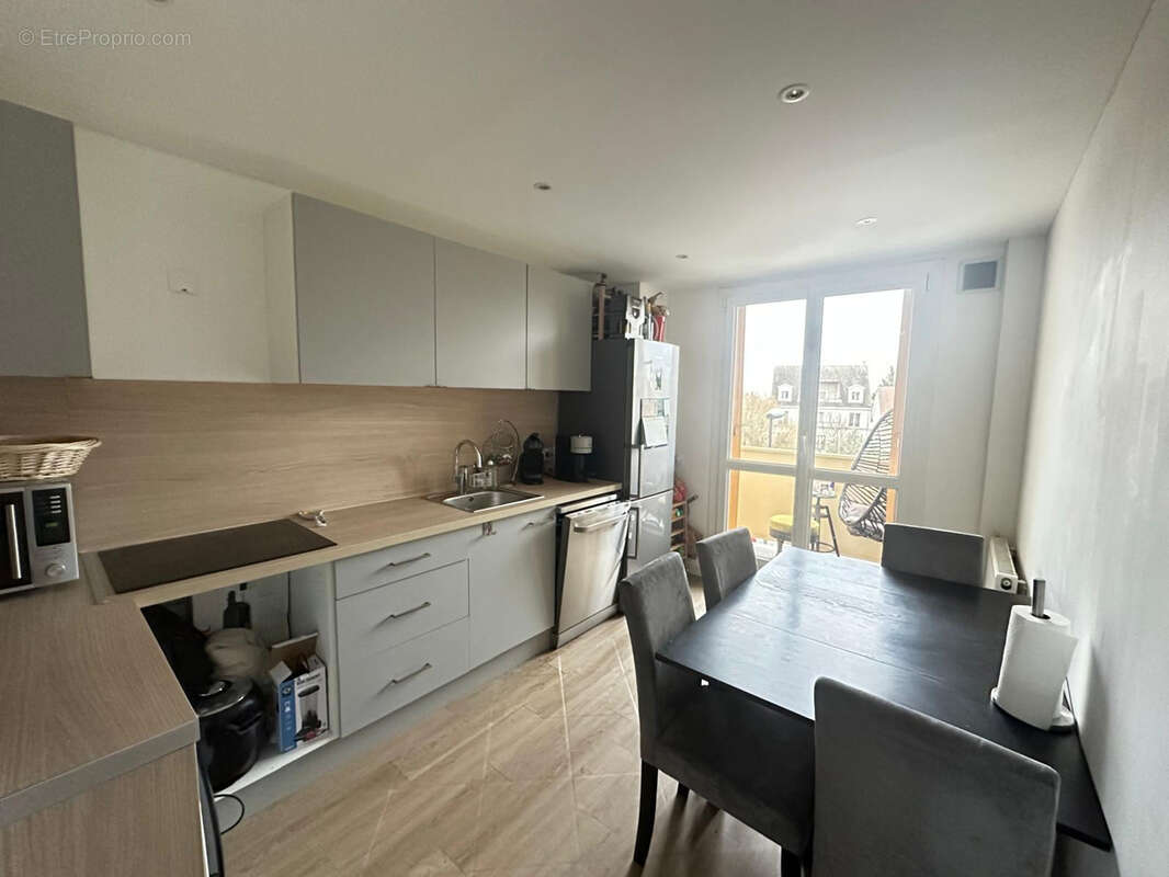 Appartement à BROU-SUR-CHANTEREINE