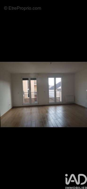 Photo 4 - Appartement à MONTEREAU-FAULT-YONNE