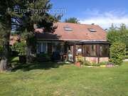 Maison à VOISINS-LE-BRETONNEUX