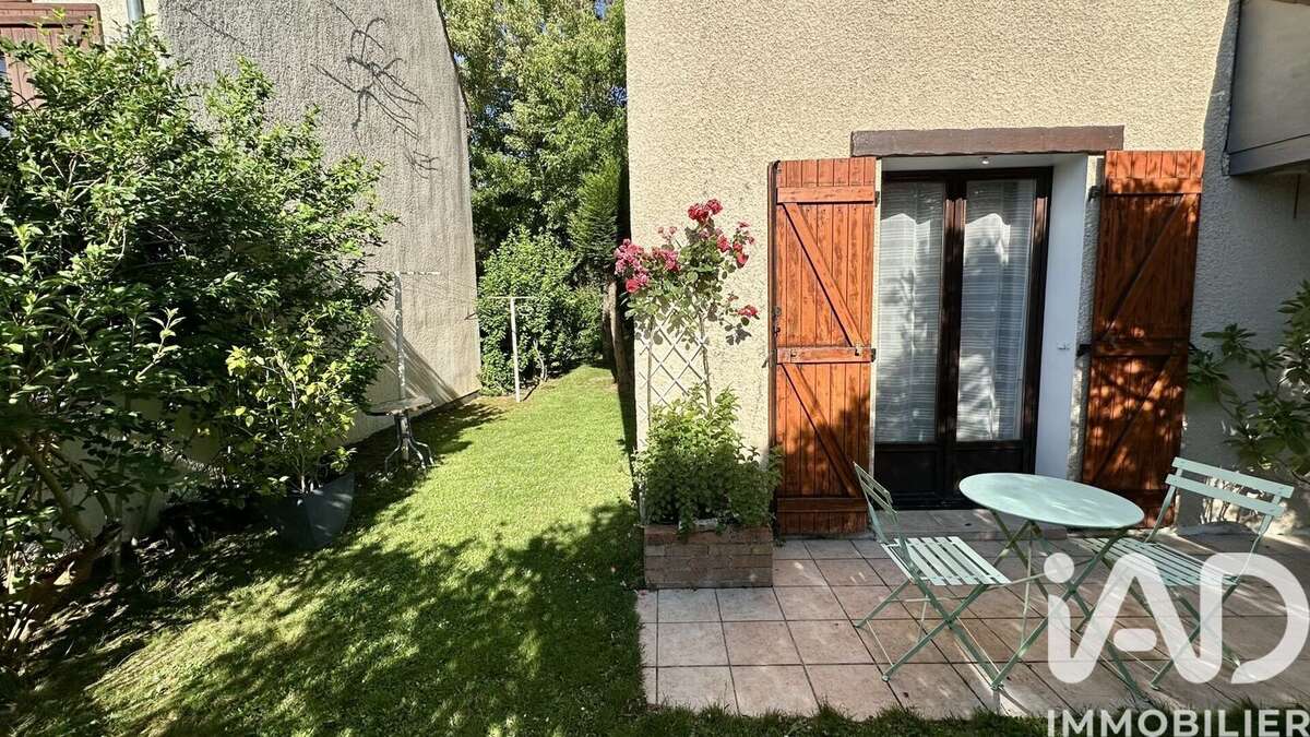 Photo 3 - Maison à SAINTE-GENEVIEVE-DES-BOIS