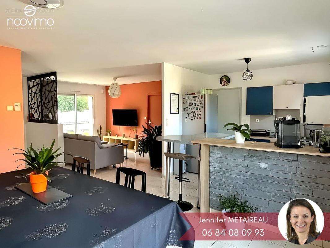 Maison à LA HAIE-FOUASSIERE