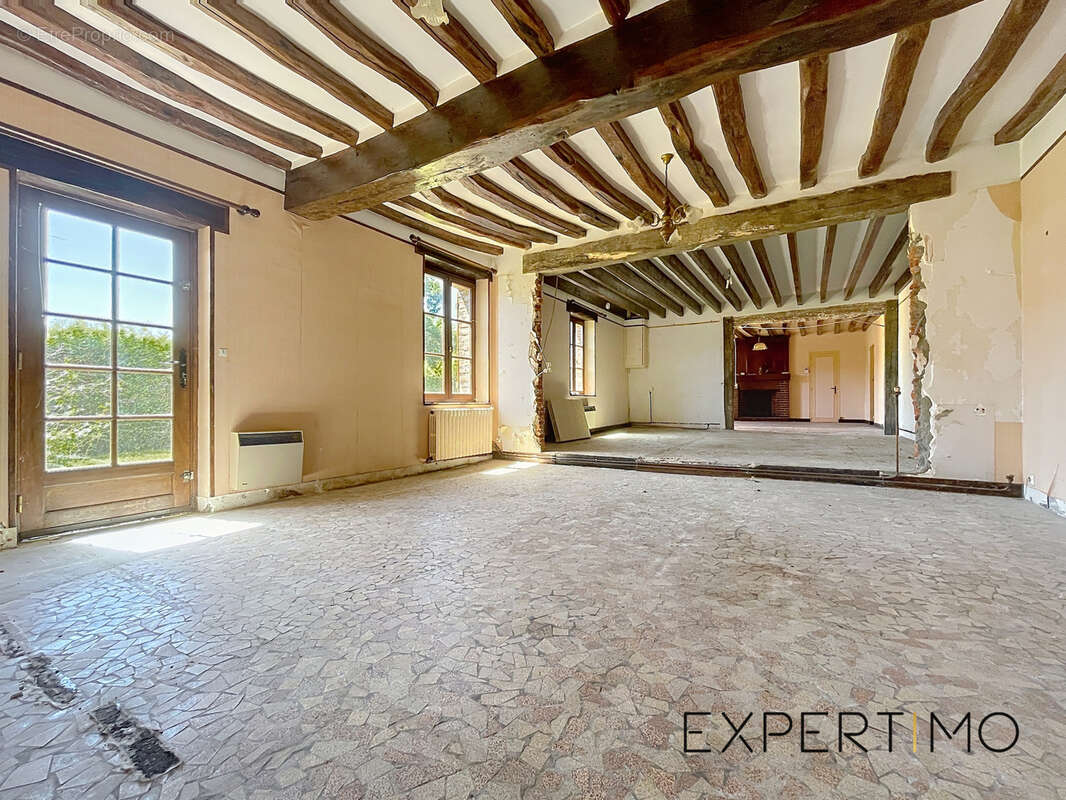 Maison à LE MESNIL-THOMAS