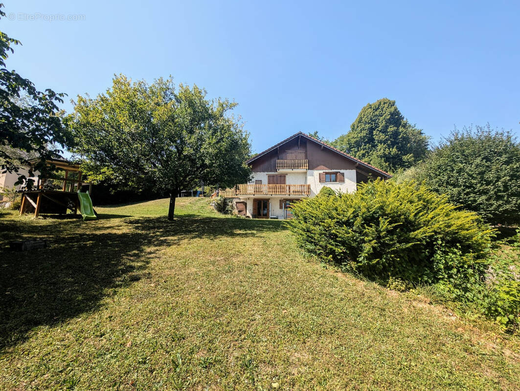 Maison à GROISY