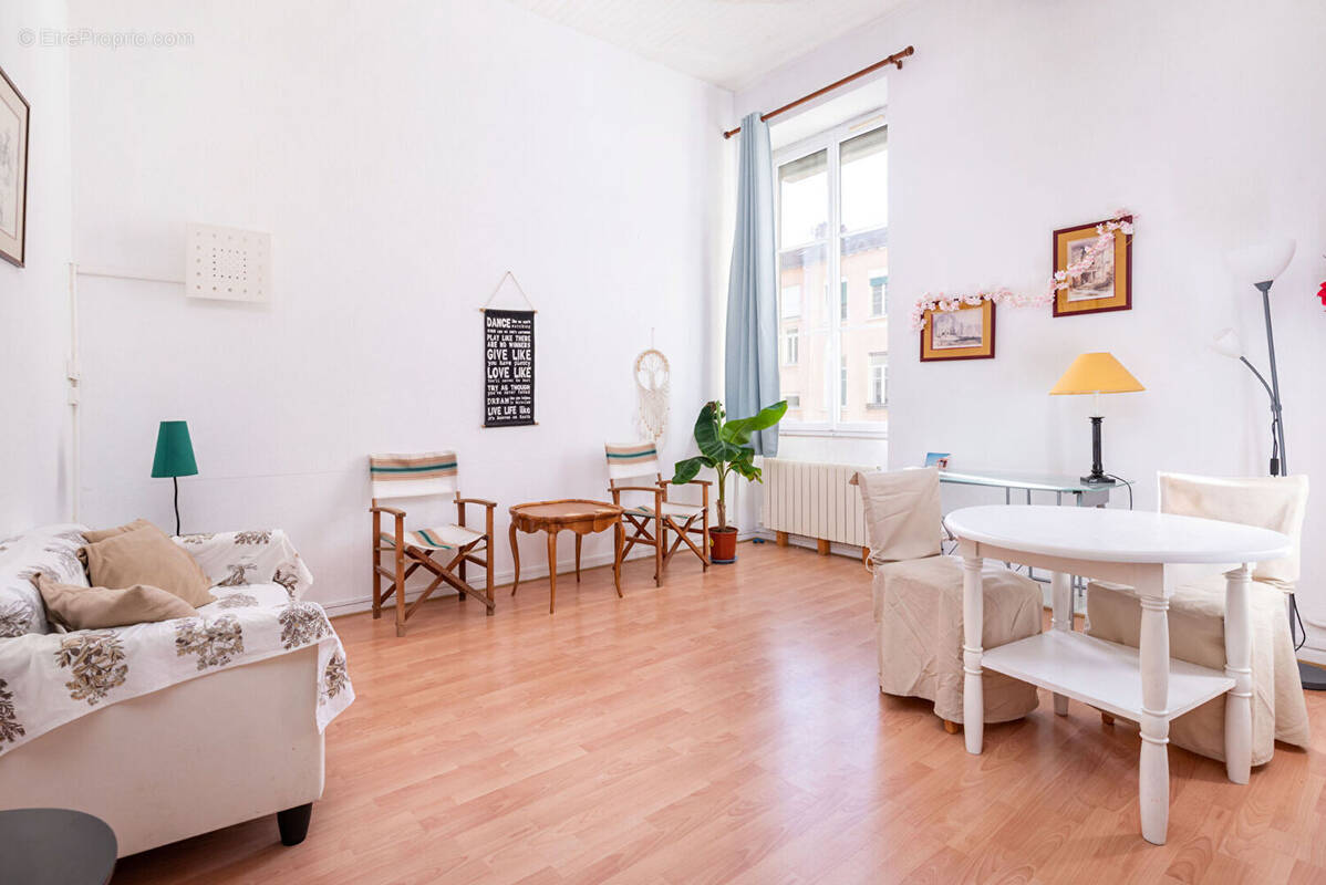 Appartement à LYON-4E