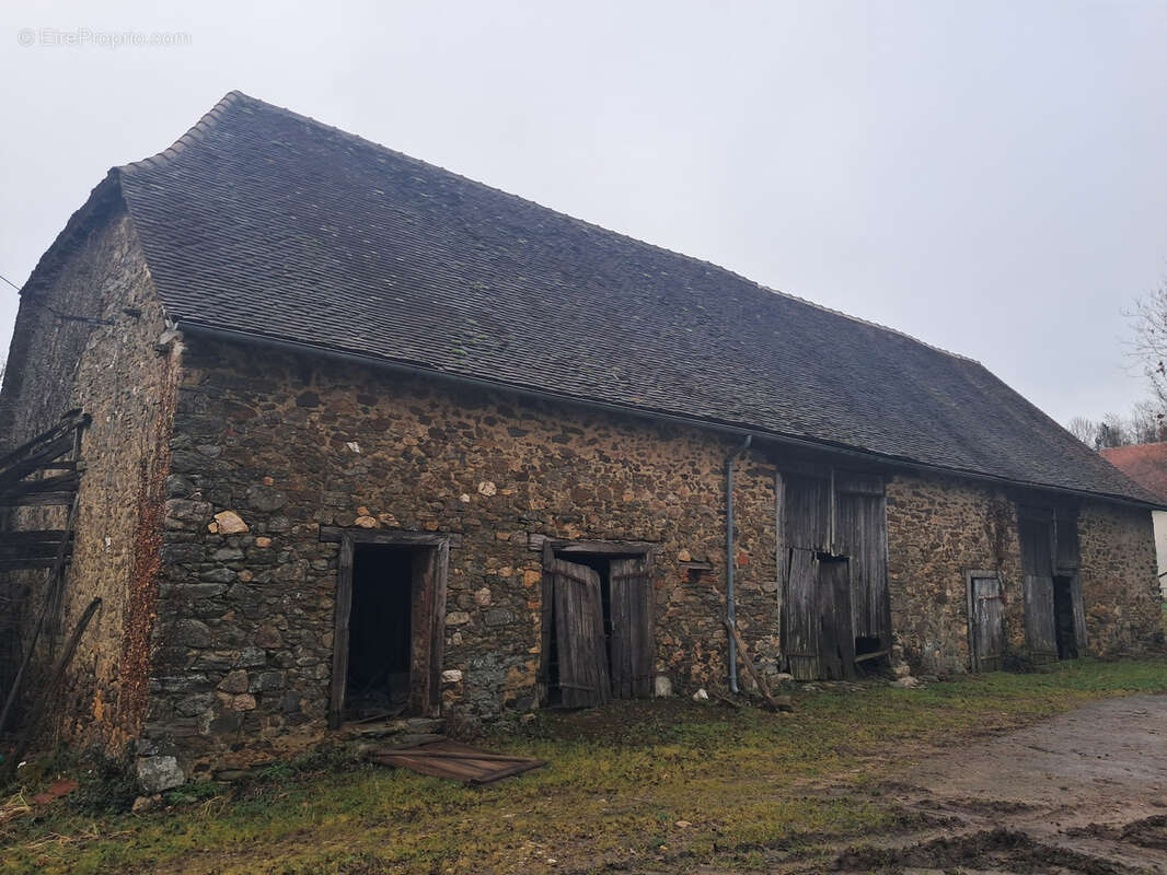 Maison à LUBERSAC