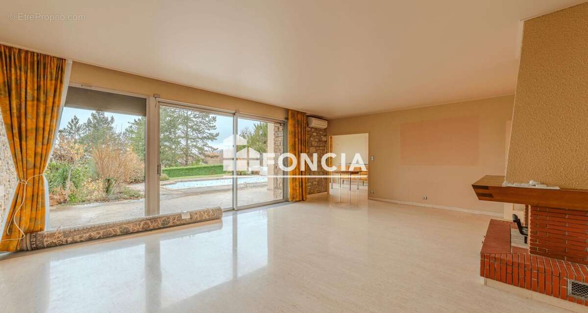 Maison à AMBERIEU-EN-BUGEY