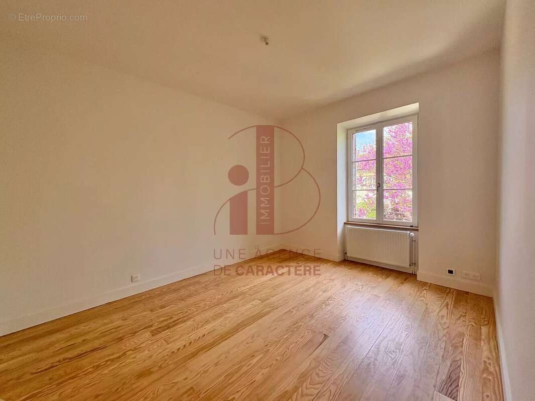 Maison à BOURRON-MARLOTTE