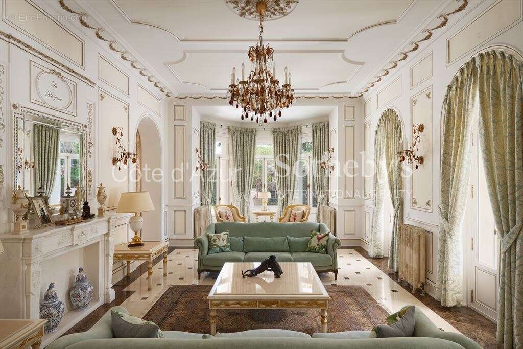 Maison à ANTIBES