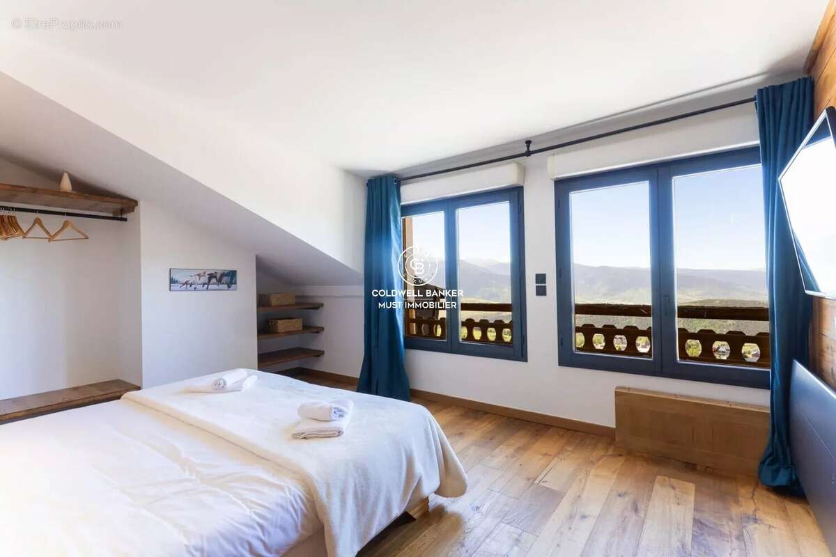 Appartement à FONT-ROMEU-ODEILLO-VIA