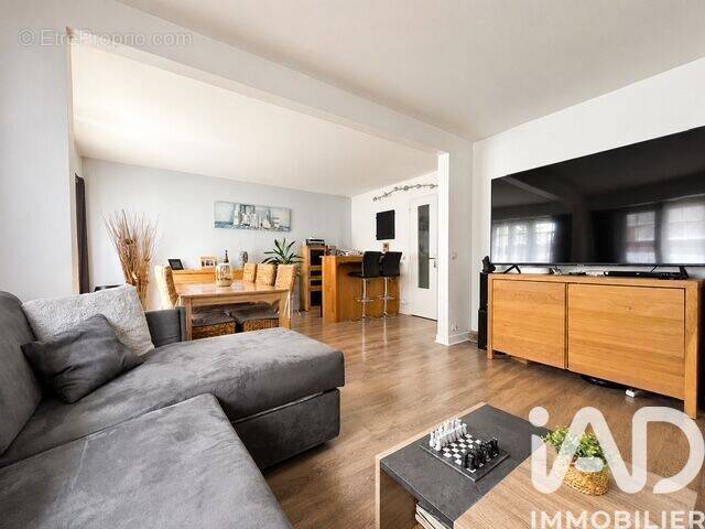 Photo 1 - Appartement à CHILLY-MAZARIN
