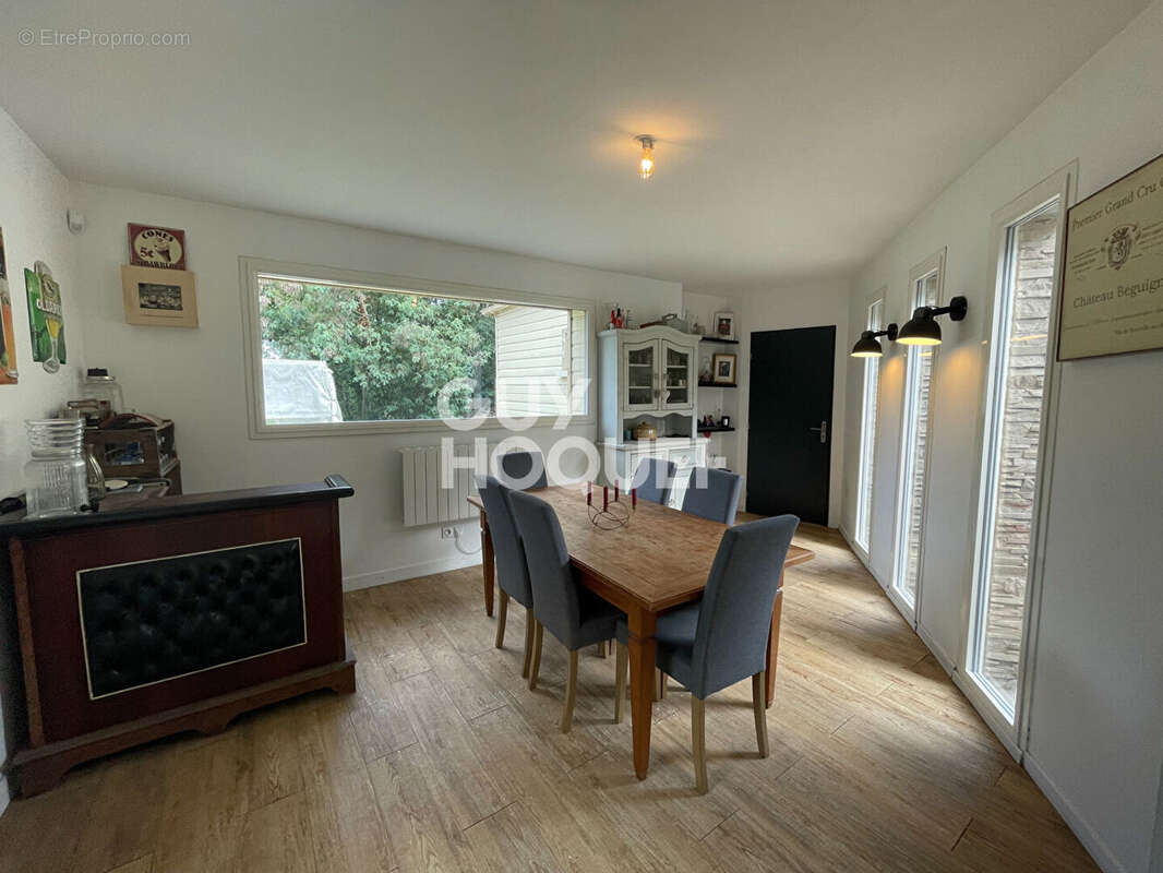 Maison à PARENTIS-EN-BORN