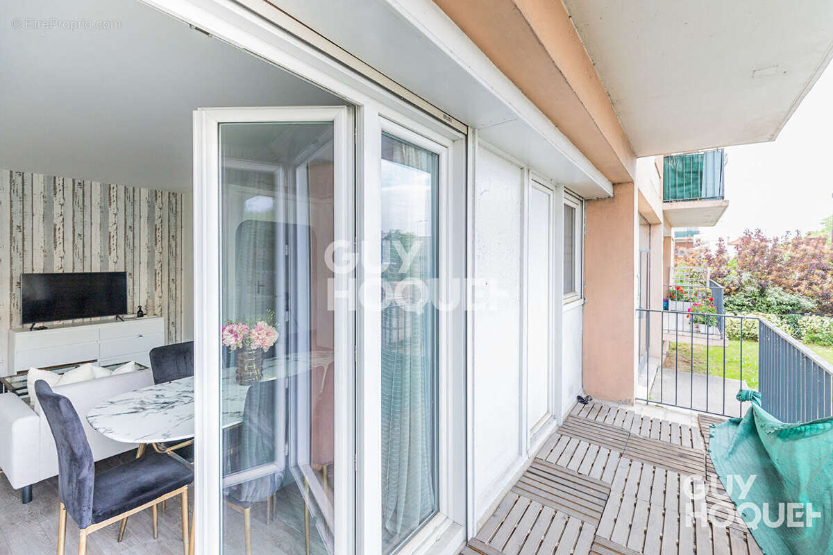 Appartement à VIRY-CHATILLON