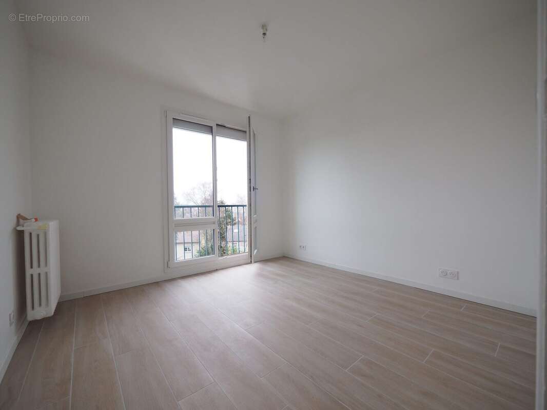 Appartement à BOIS-D'ARCY