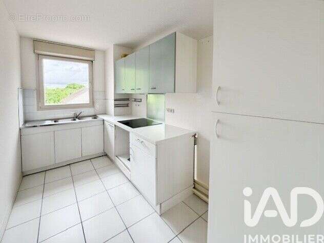 Photo 4 - Appartement à BRIE-COMTE-ROBERT
