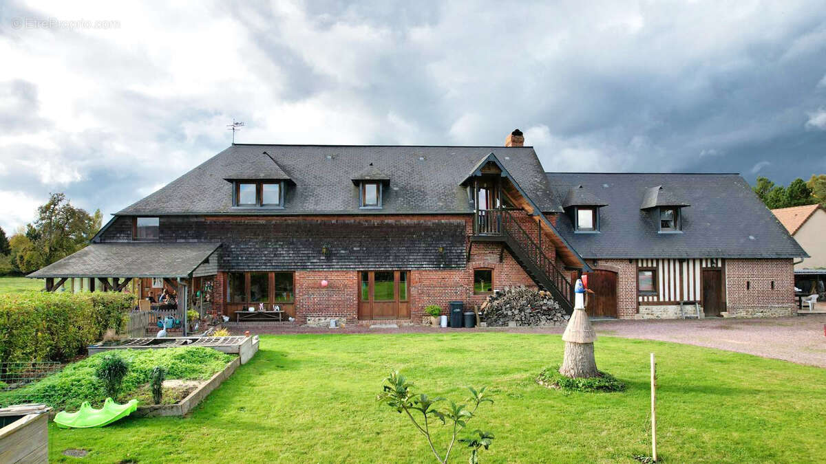 Maison à SAINT-GATIEN-DES-BOIS