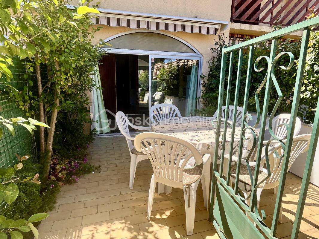 Appartement à LA LONDE-LES-MAURES