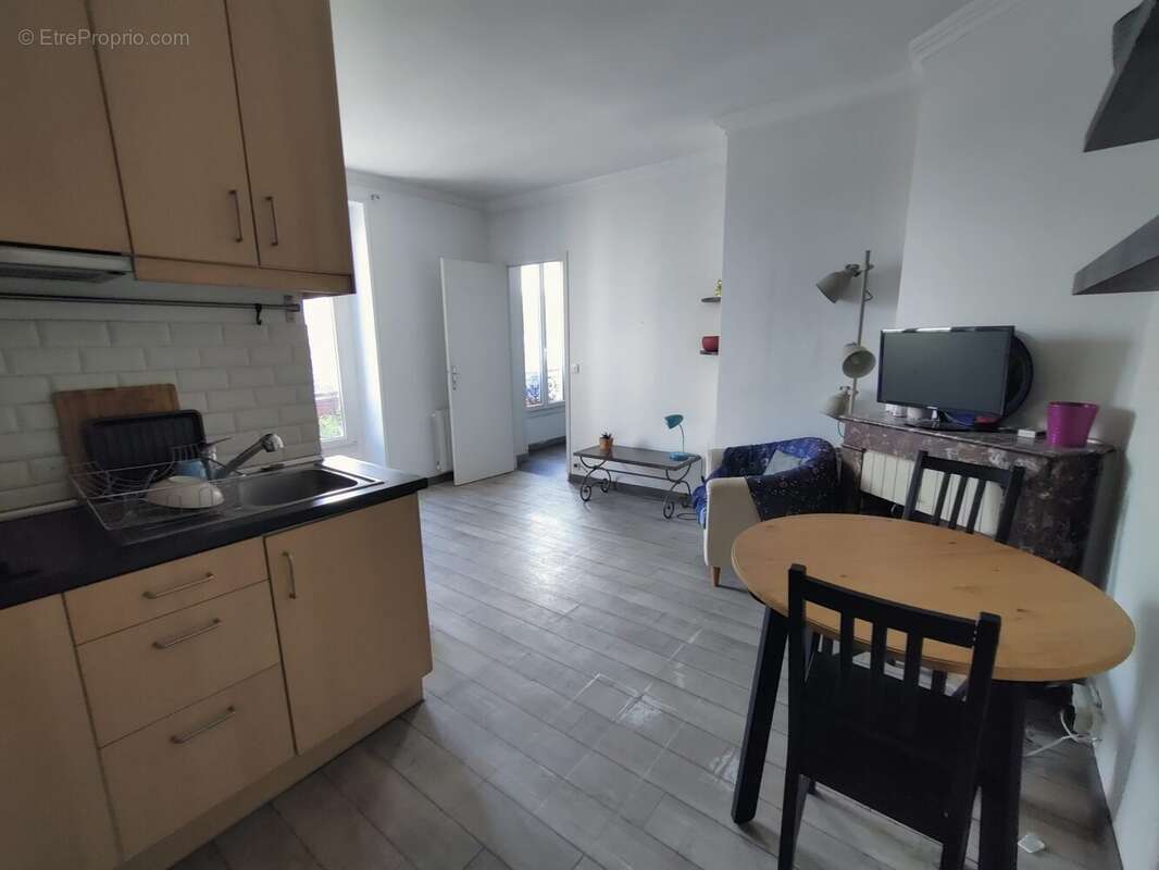 Appartement à IVRY-SUR-SEINE