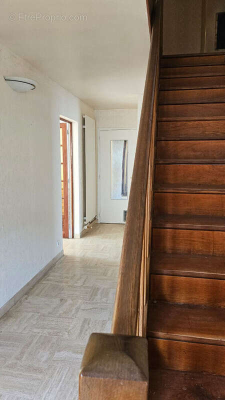 Maison à LA FERTE-ALAIS