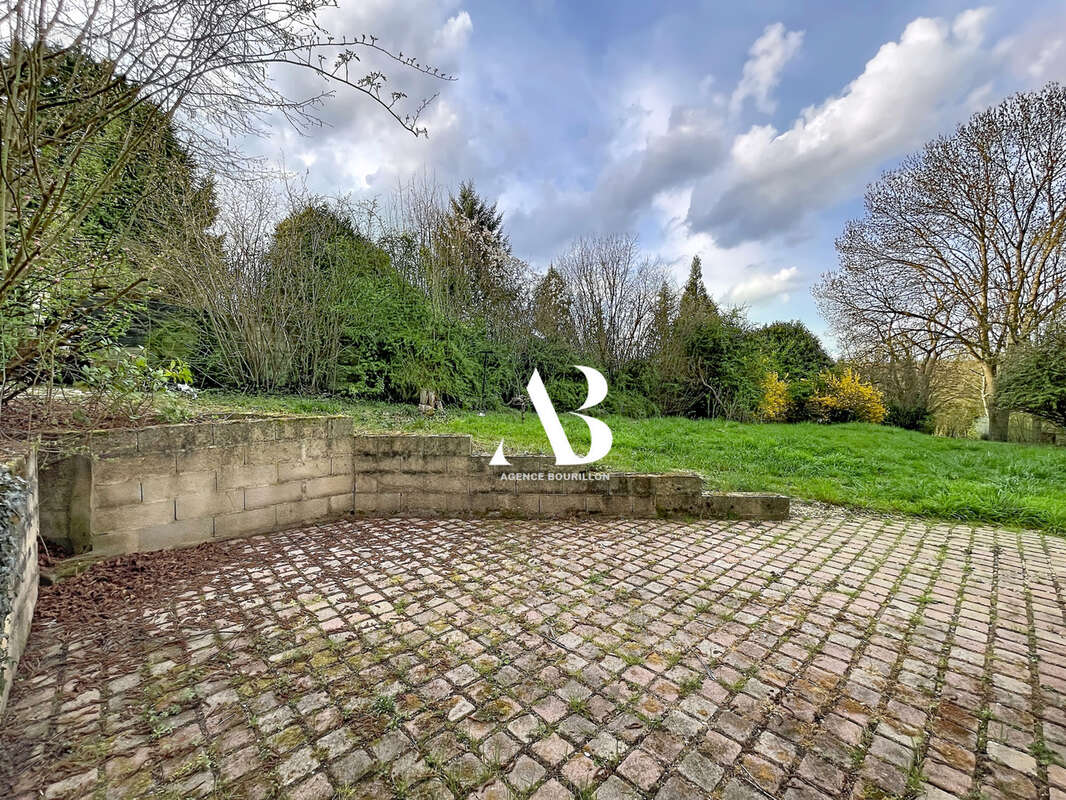 Maison à DONNEMARIE-DONTILLY