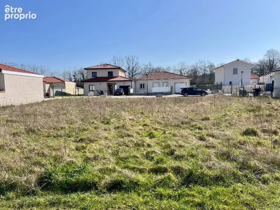 Terrain à SERVAS