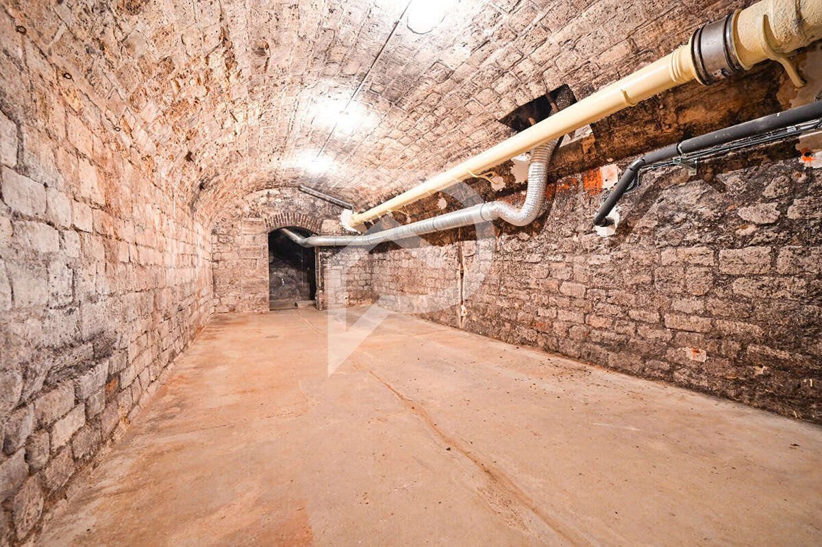 Appartement à PARIS-7E