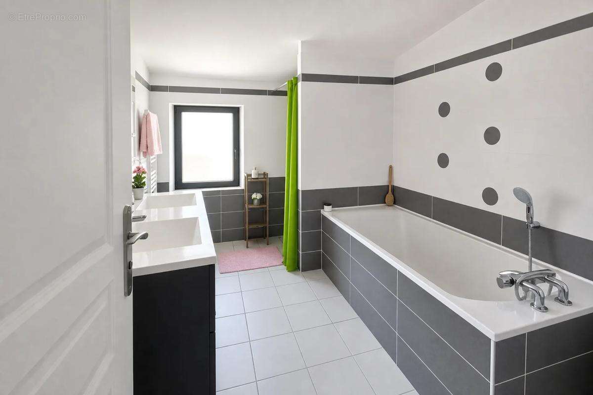 Magnifique maison rénovée à Coulonges-sur-l'Autize - photo 18