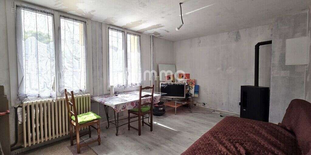 Maison d'habitation à renover entièrement! - photo 4