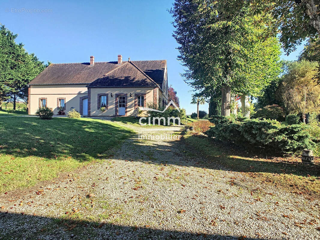 Maison à SAINT-GERMAIN-DES-PRES
