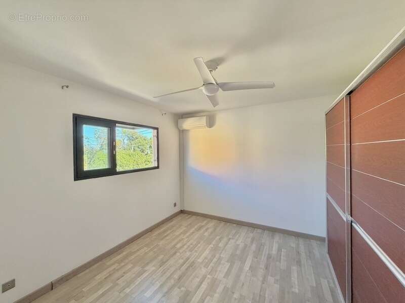 À VENDRE – Villa T4 à Ravine des Cabris – Saint-Pierre 97410 - photo 9