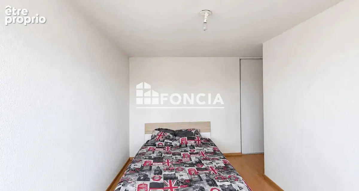 À vendre – appartement t4 de 87,17 m² avec double garage et cave – villefranche-sur-saône - photo 10