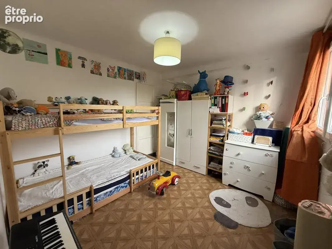 Marseille 3e – T3 avec cave – Travaux de rafraichissement à prévoir - photo 5