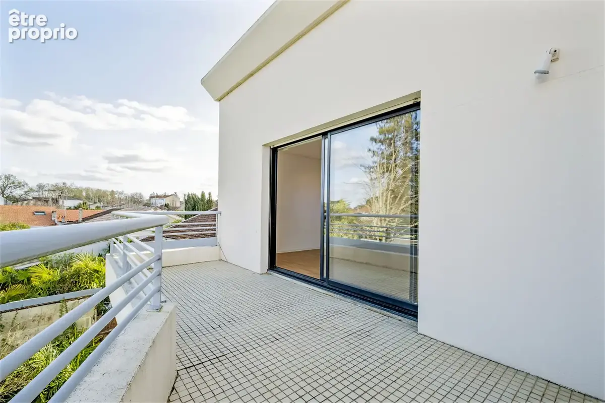 Appartement T4 dans une résidence sécurisée avec parc privatif - photo 15