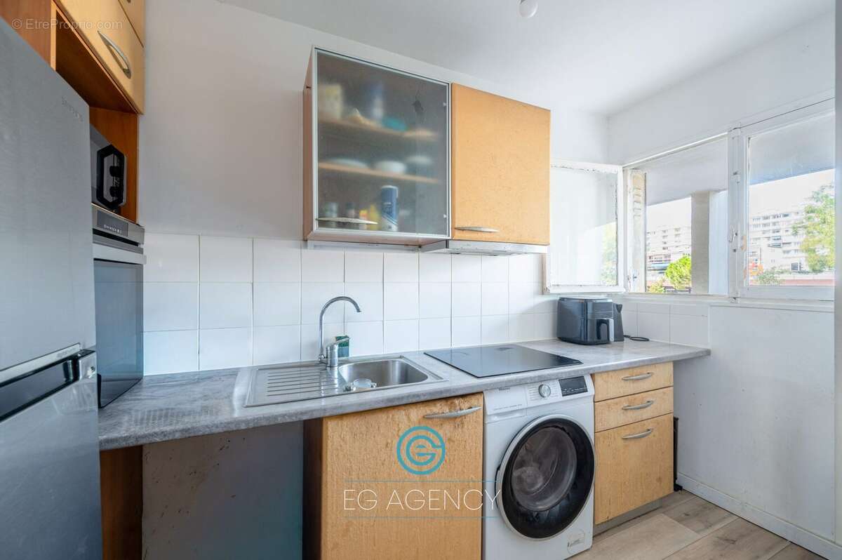 Appartement 47 m² à Marseille-9e  - photo 4