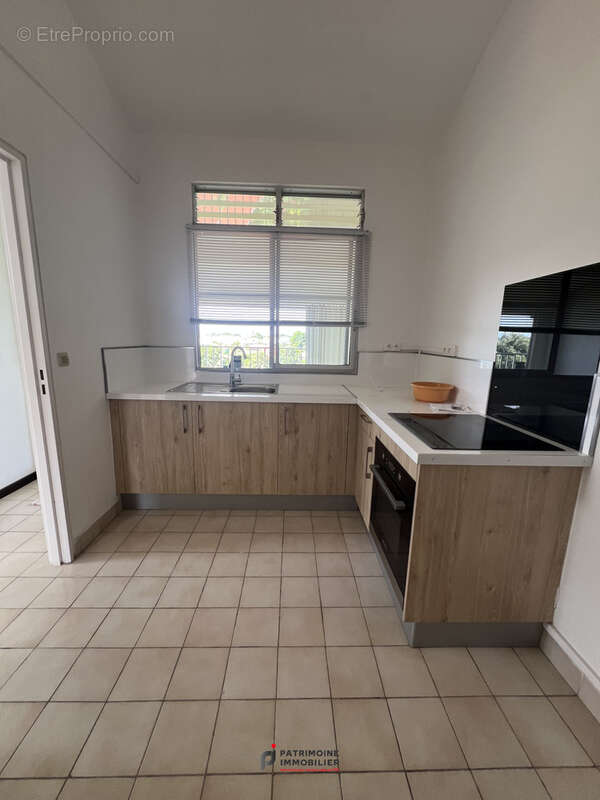 Appartement à BAIE-MAHAULT