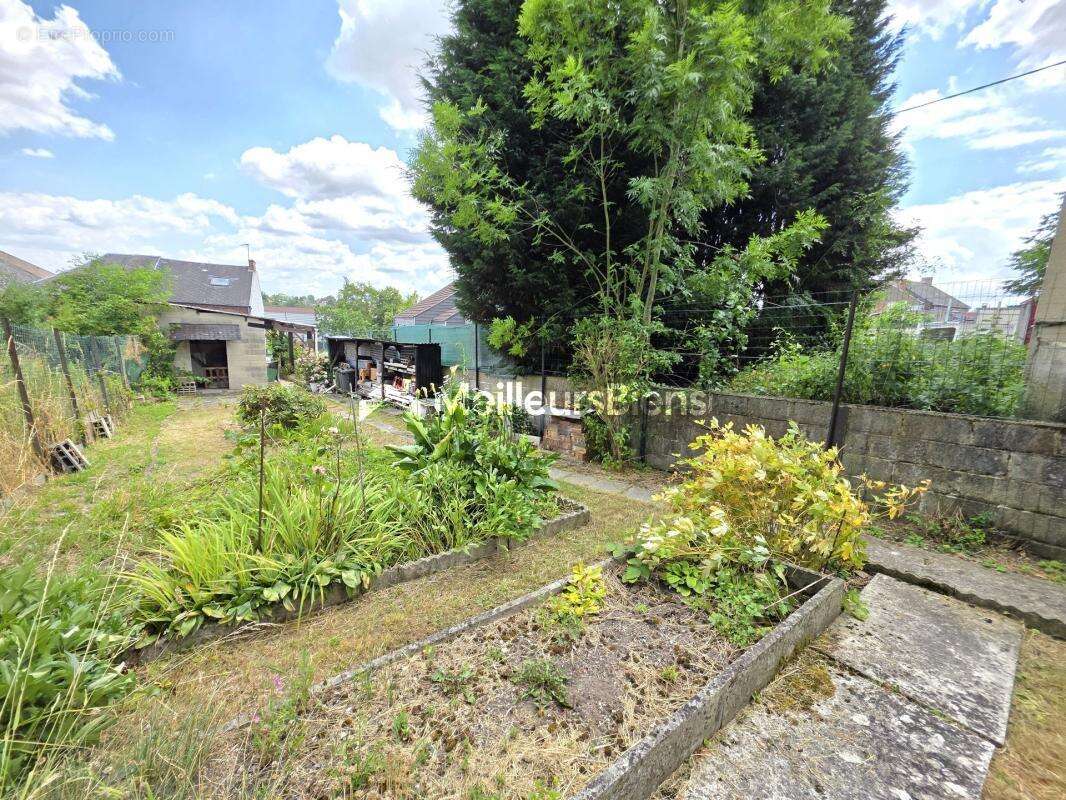 Maison 132 m² à Maubeuge avec 4 chambres, garage et jardin - photo 14