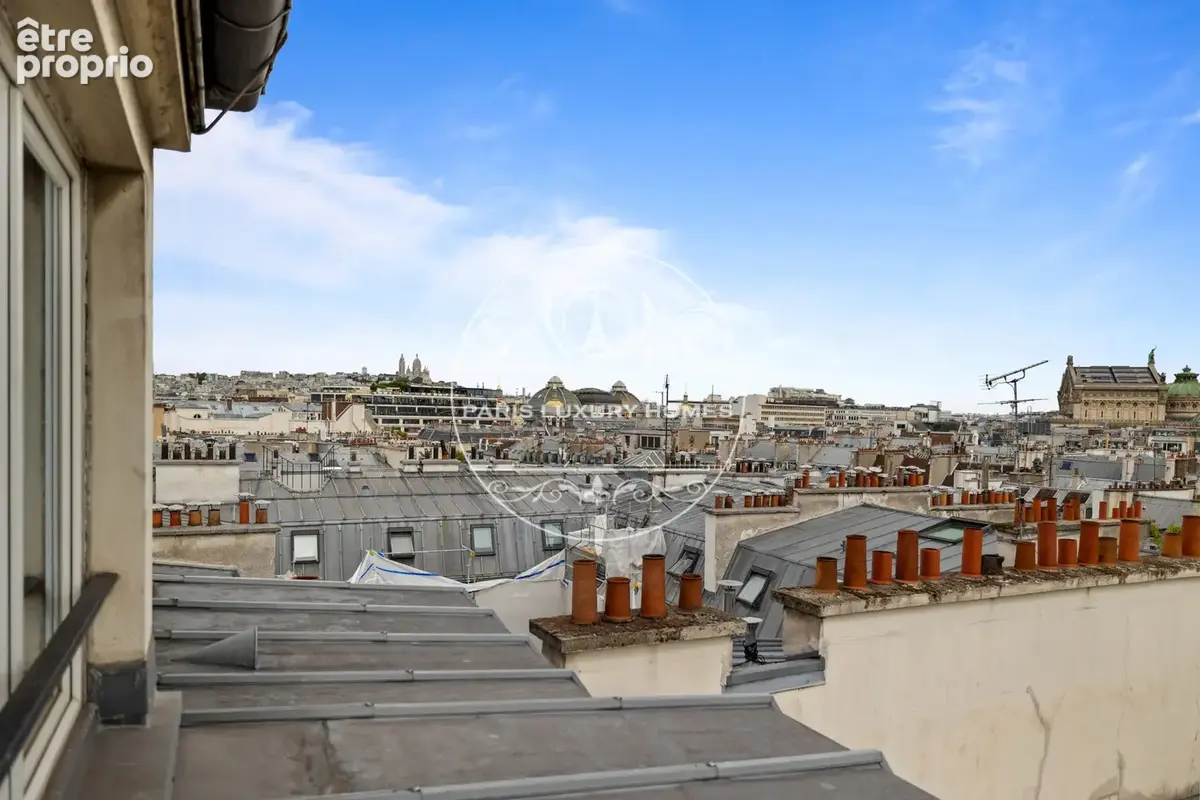 Magnifique duplex rénové avec vue à Paris 8ème ! - photo 6