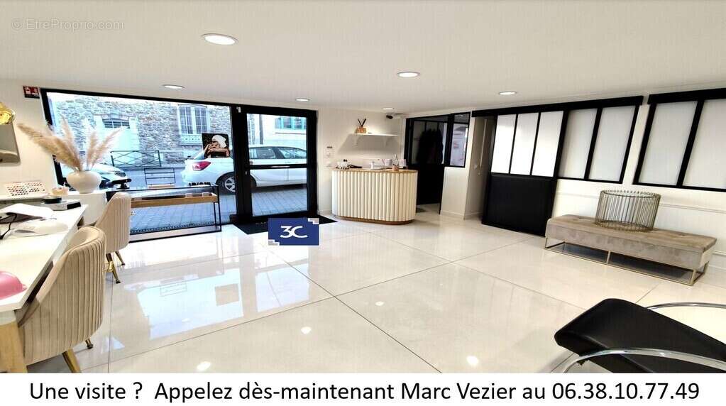 Commerce à VERSAILLES