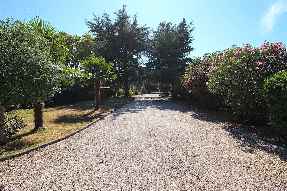 Maison à CASTELSARRASIN