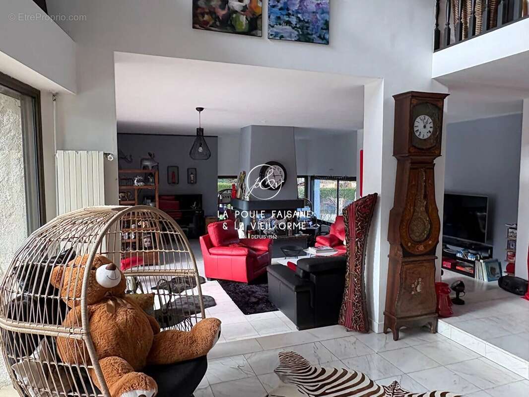 Maison à MONTFORT-L'AMAURY