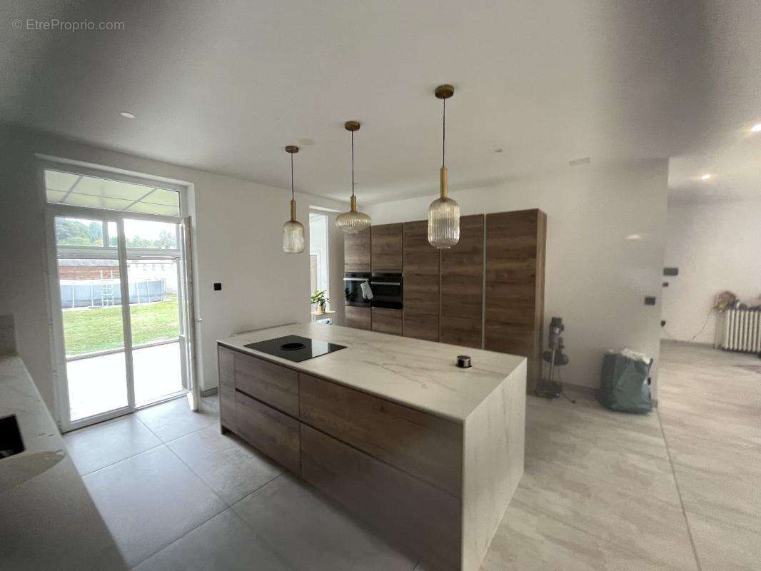 Maison à VAULX-EN-VELIN