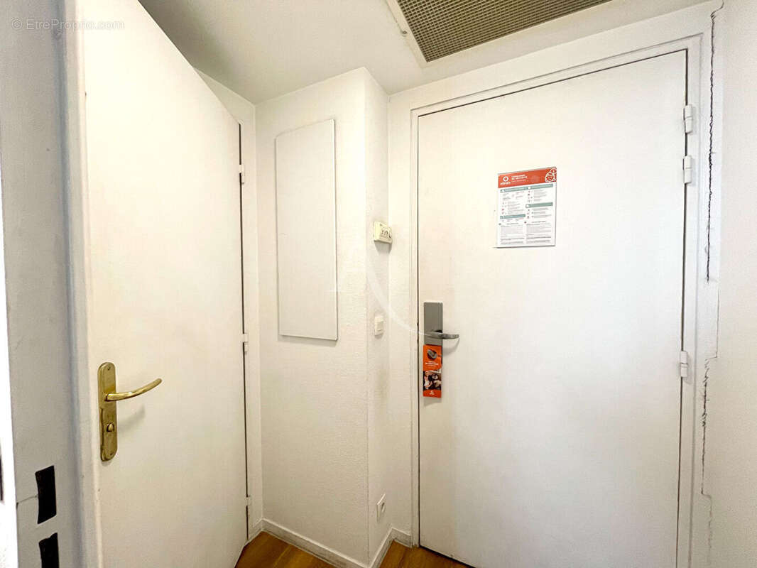 Appartement à CHARENTON-LE-PONT