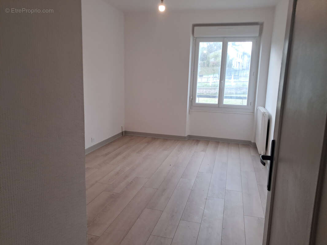 Appartement à LUBERSAC