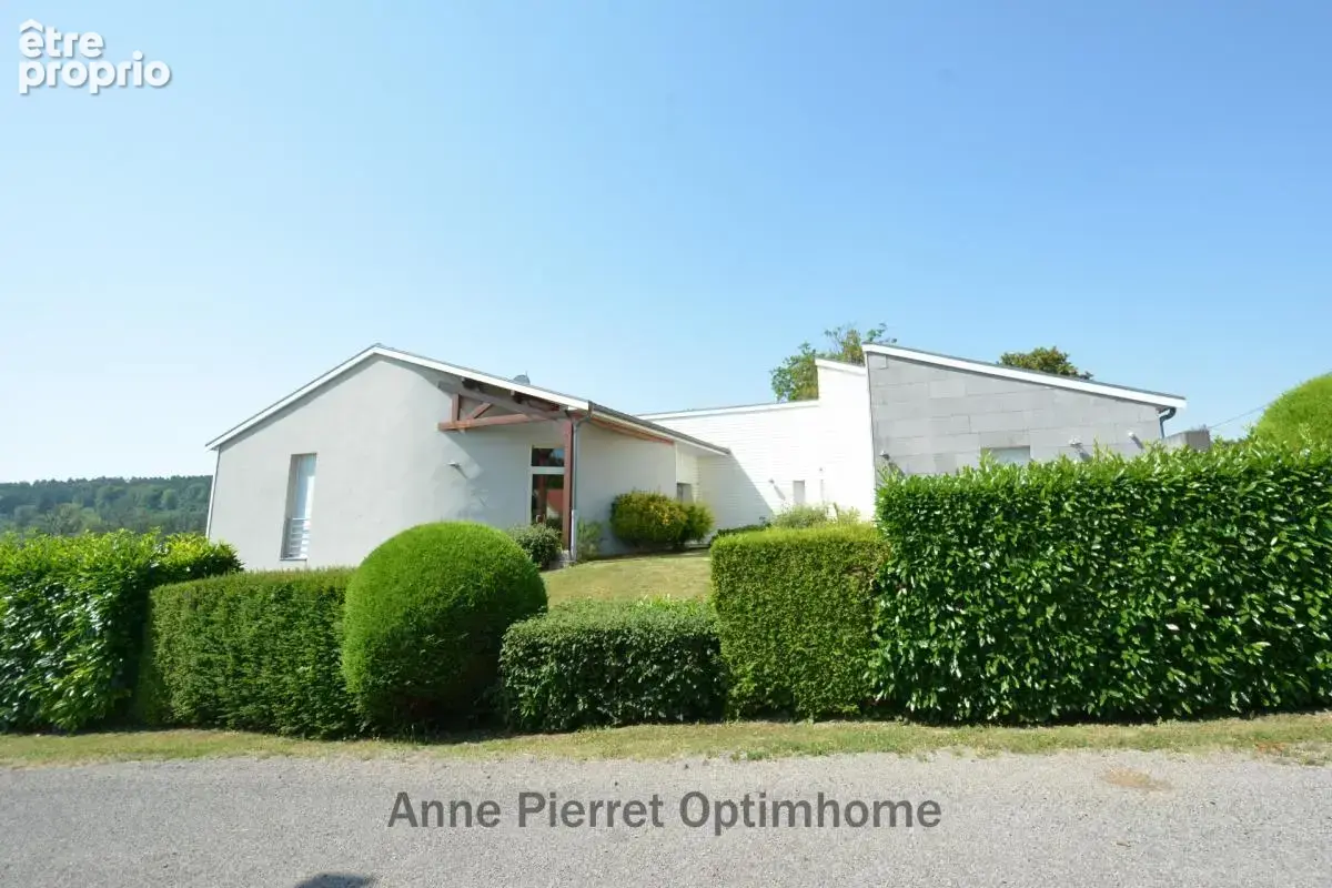 À VENDRE – Grande maison de plain-pied de 224 m² habitable (4 chambres) avec vue exceptionnelle sur forêt et plaine à Vaux-devan - photo 2