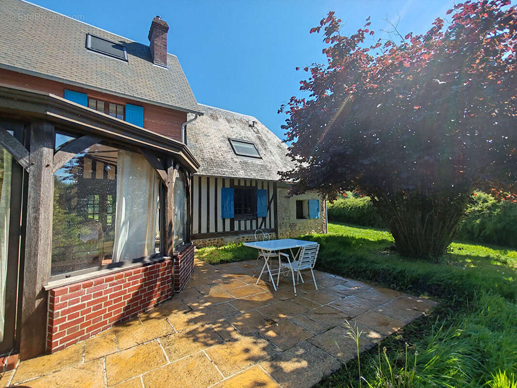 Maison à PONT-L&#039;EVEQUE