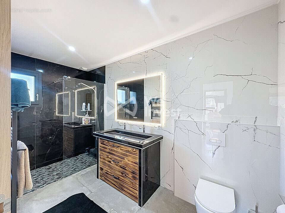 Maison 172 m² à Jurancon  - photo 8