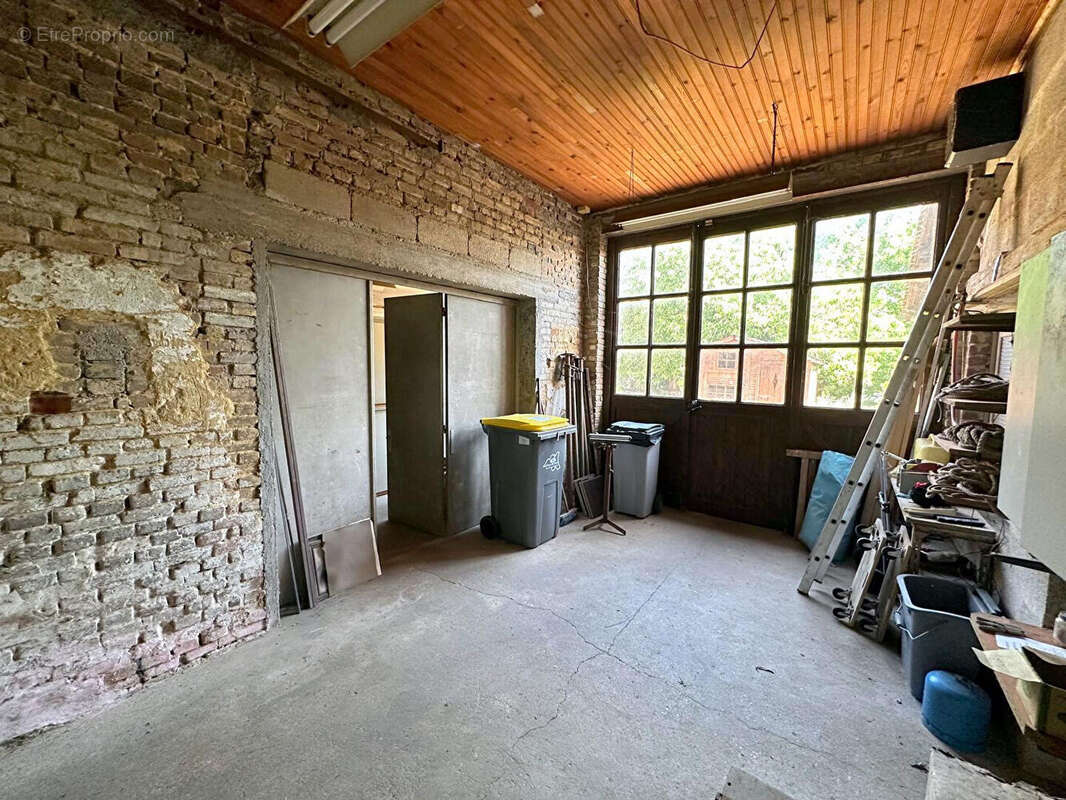 Longère Saint Aubin En Bray 7 pièce(s) 185 m2 / Garages / Atelier - photo 13